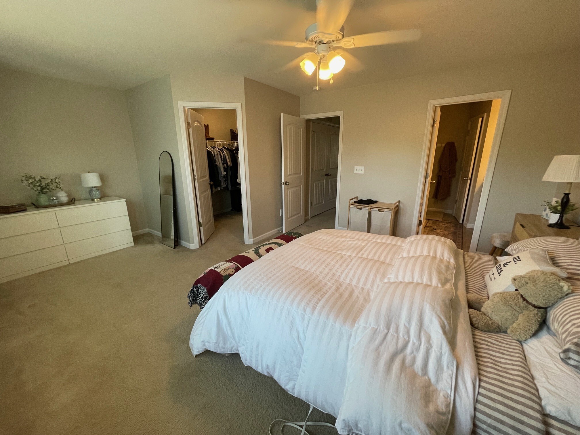 Primary Bedroom Suite - 112 Hawkstone Dr