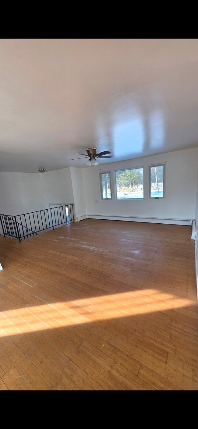 Building Photo - 51 Greycourt Rd