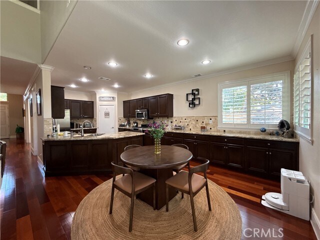 Building Photo - 12210 Vista Ct