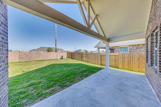 Building Photo - 7930 Palm Glade Dr