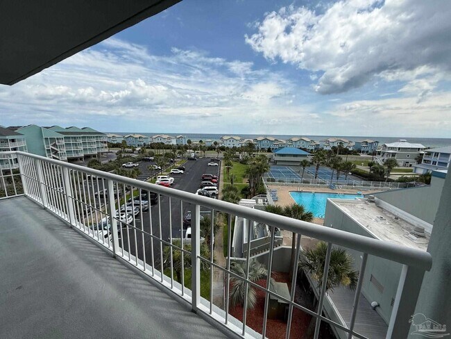 Building Photo - 1200 Fort Pickens Rd