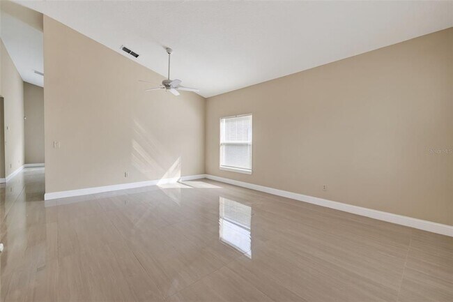 Building Photo - 1851 Great Falls Way