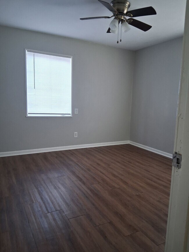 Building Photo - 4539 Ritchey Dr