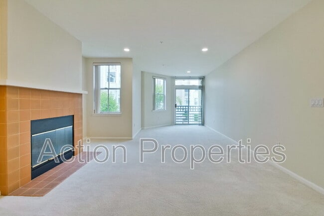 Building Photo - 550 Ortega Ave