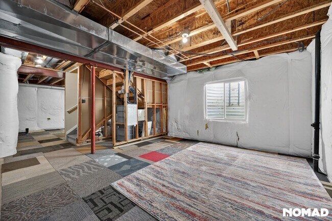 Building Photo - 11055 Chesmore St