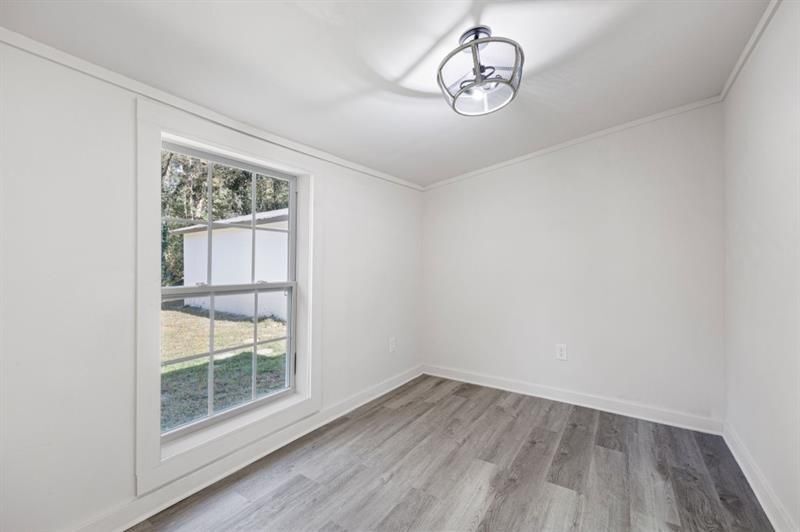 Building Photo - 24 E Iron Belt Rd SE