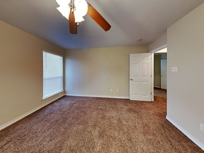 Building Photo - No Application Fee*