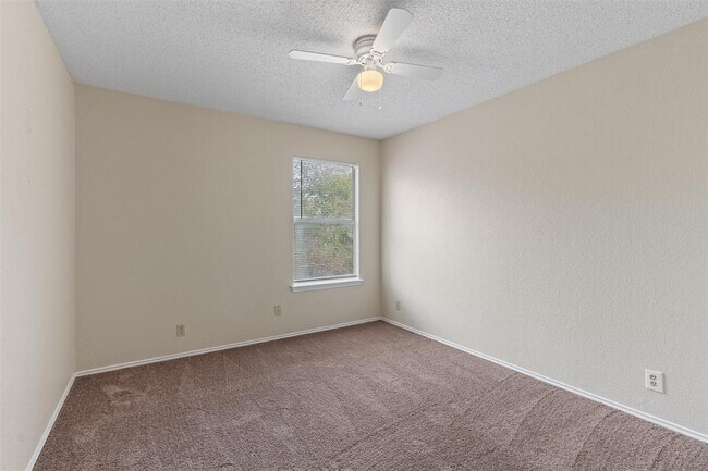 Building Photo - 716 Camp Fire Trail