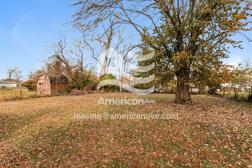 Building Photo - 4222 Myrtle Ave