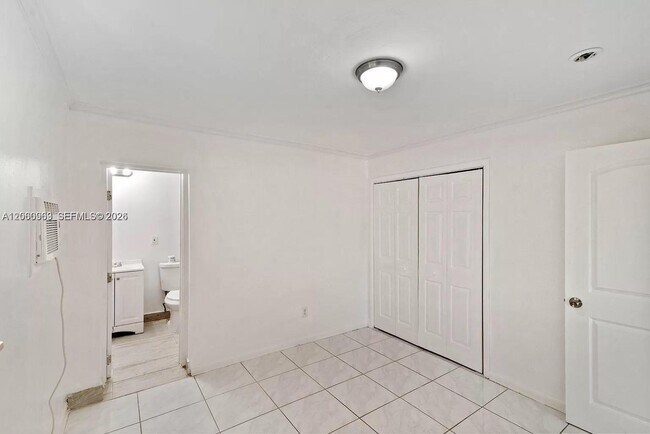 Building Photo - 17200 NW 51st Pl