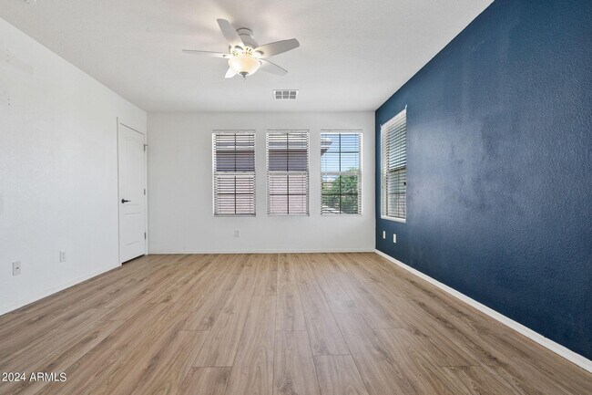 Building Photo - 3771 E Kristal Way
