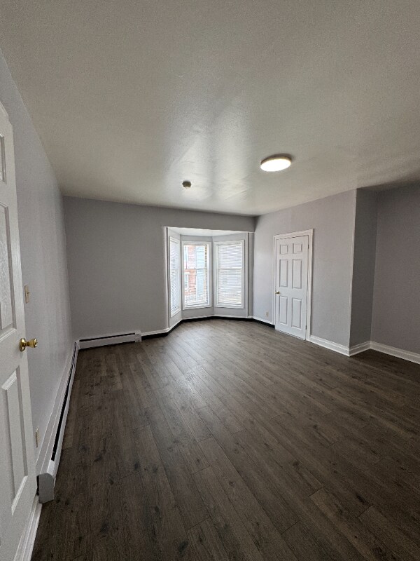Building Photo - 34 N Earl St