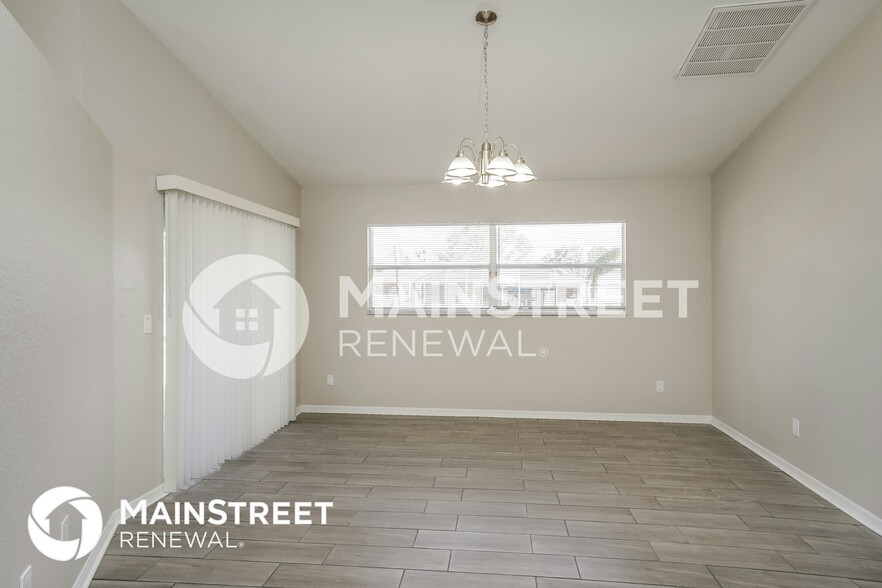 Building Photo - 1147 SW 15th St