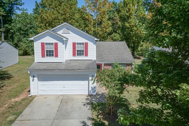 Building Photo - 304 Providence Hall Dr