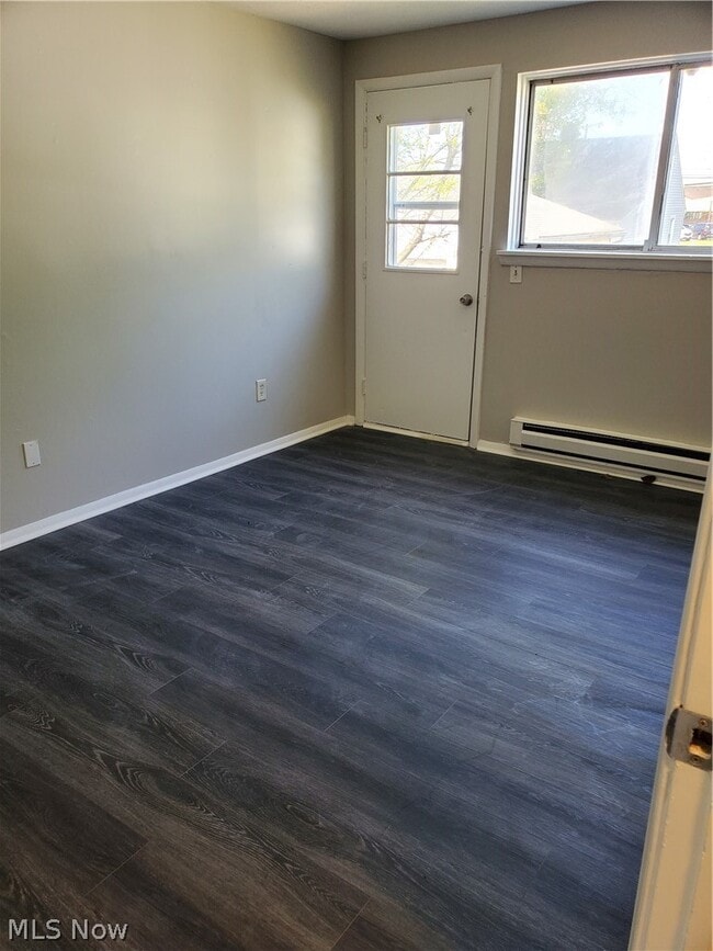 Building Photo - 35134 Spruce St