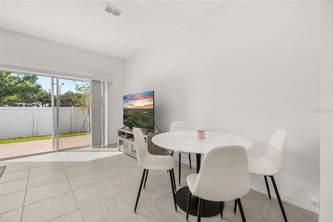 Building Photo - 3575 Landing Net Dr
