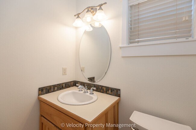 Building Photo - Beautiful Craftsman Home in Yardley Estates!