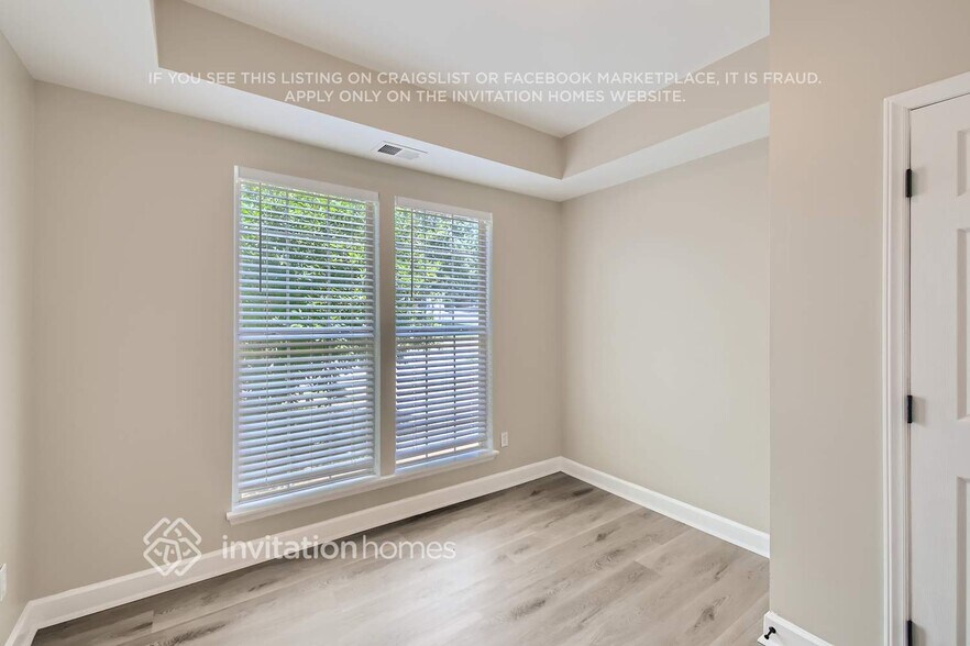 Building Photo - 9618 Nettle Dr