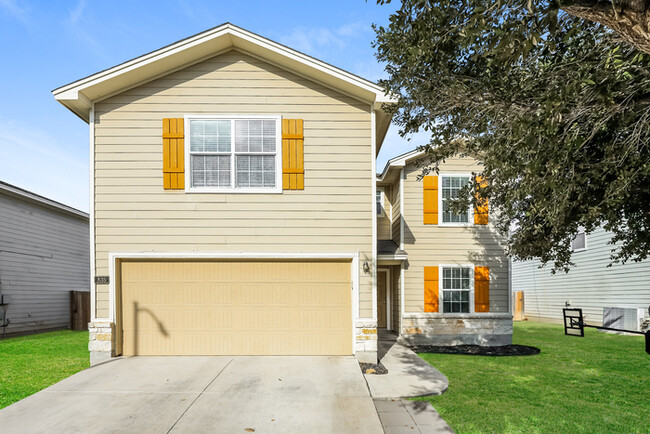 Building Photo - Inviting Multi-Level Home in San Antonio, TX