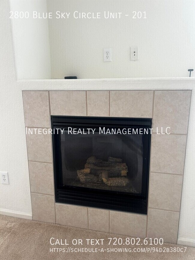 Building Photo - 2800 Blue Sky Cir