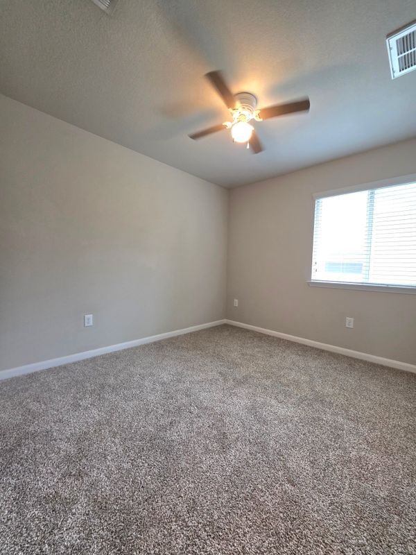 Building Photo - 517 Heritage Springs Trail