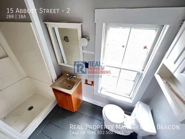 Building Photo - 15 Abbott St