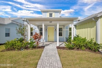 Building Photo - 513 High Tide Ln