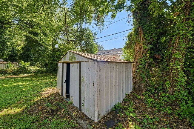 Building Photo - 960 15th St