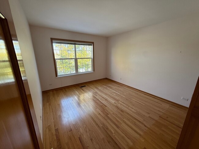 Building Photo - 153 Fulbright Ln