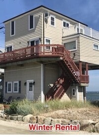 Building Photo - 29 Cove St
