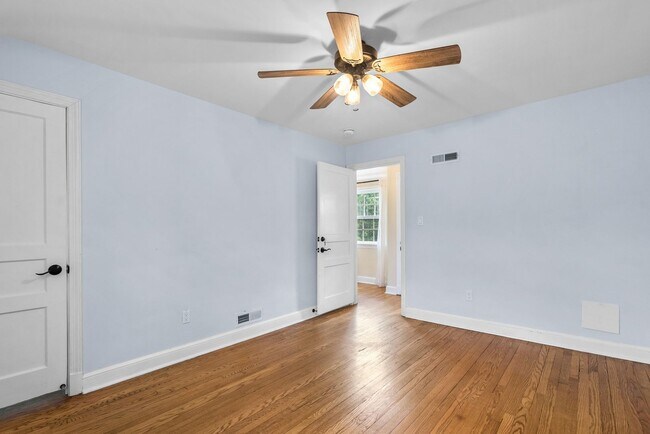 Building Photo - 2200 Windham Ln