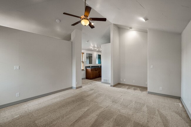 Building Photo - 1275 S Clayton St