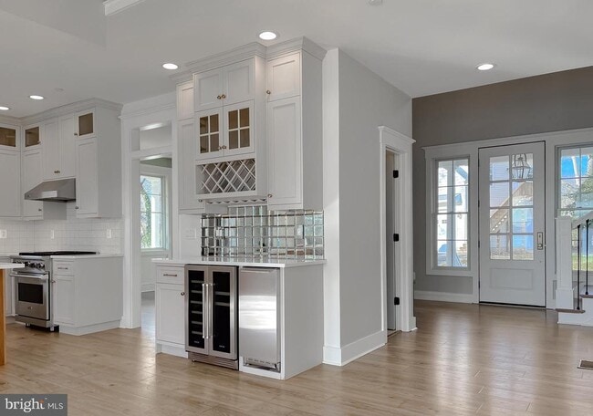 Building Photo - 45093 Smiths Nursery Rd