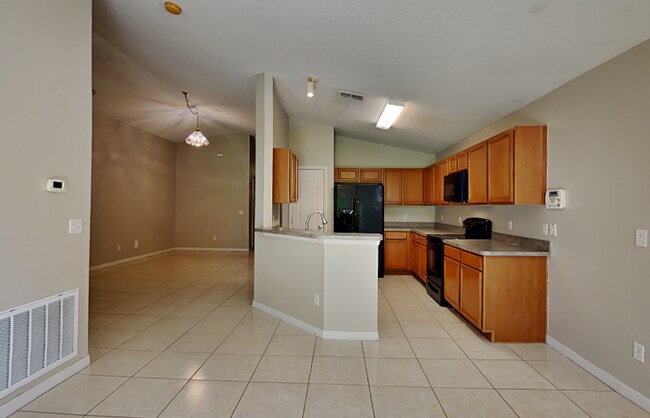 Building Photo - 12806 Sophiamarie Loop