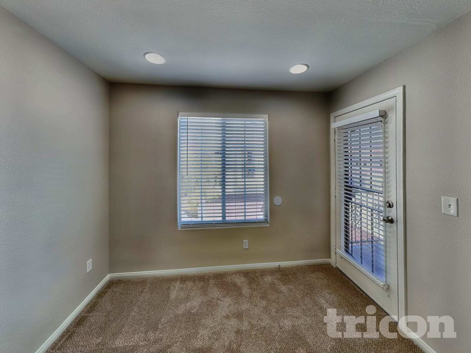 Building Photo - 8921 Paula Jean Ave