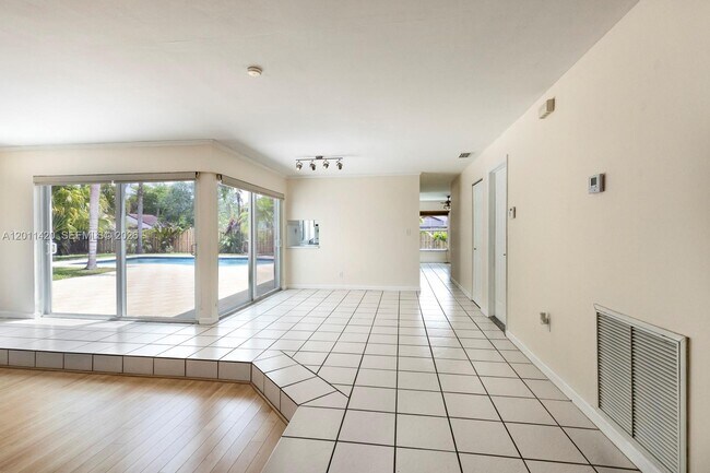 Building Photo - 13530 SW 109th Terrace
