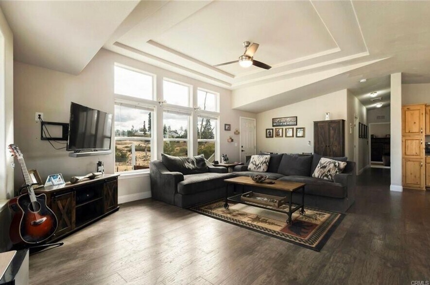 Building Photo - 918 Deer Creek Ln