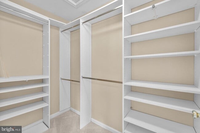 Building Photo - 5120 Grimm Dr