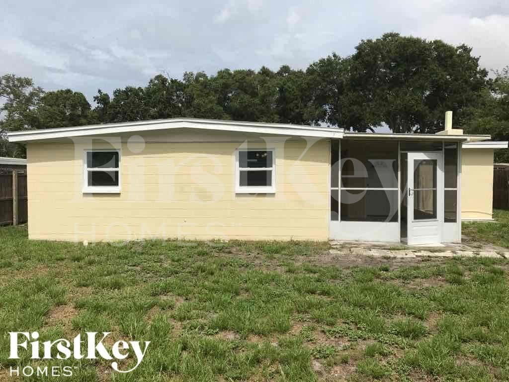 Building Photo - 9242 82nd Way N