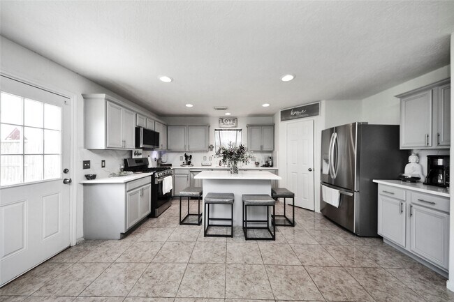 Building Photo - 9107 S Ferndale Pl Dr