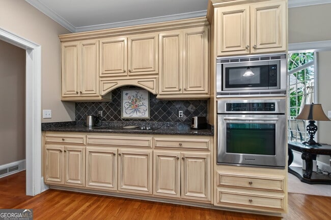 Building Photo - 7705 Little Aston Way
