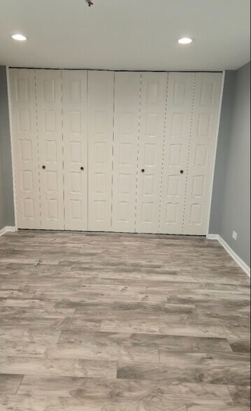 Building Photo - 1123 W Webster Ave