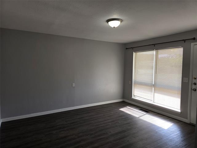 Building Photo - 4855 Kyledale Ct