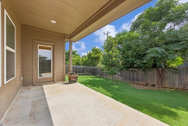 Building Photo - 11611 Copperstone Ave
