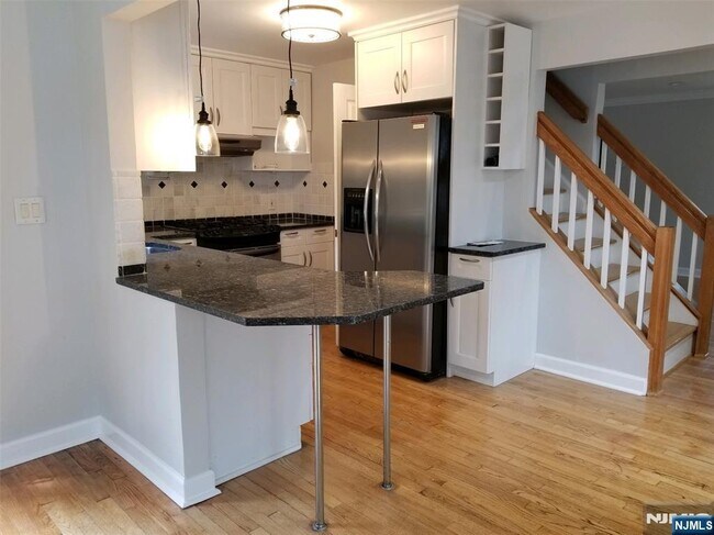 Building Photo - 80 Lexington Ave