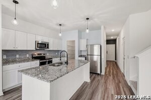 Building Photo - 7404 Cottontail Clf
