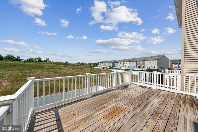 Building Photo - 13827 Litespeed Way