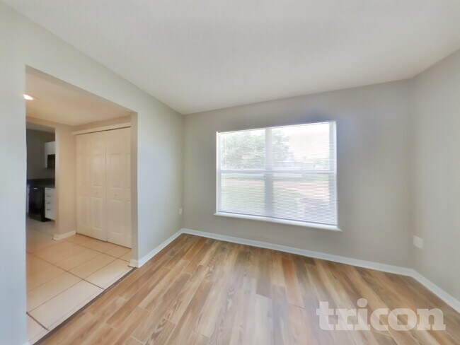 Building Photo - 2101 Ardencroft Dr