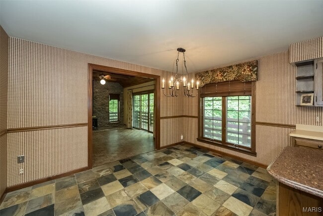 Building Photo - 2731 Christy Ave