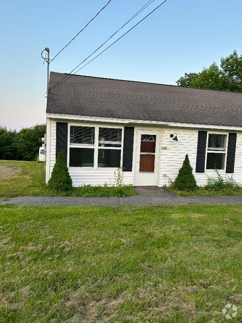 Building Photo - 888 Sturtevant Hill Rd